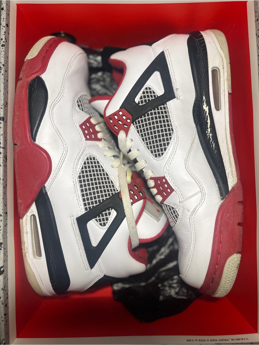 Air Jordan 4 Retro Fire Red 2012 Size 9.5 White Varsity Red Black w/ Box - Picture 2 of 10